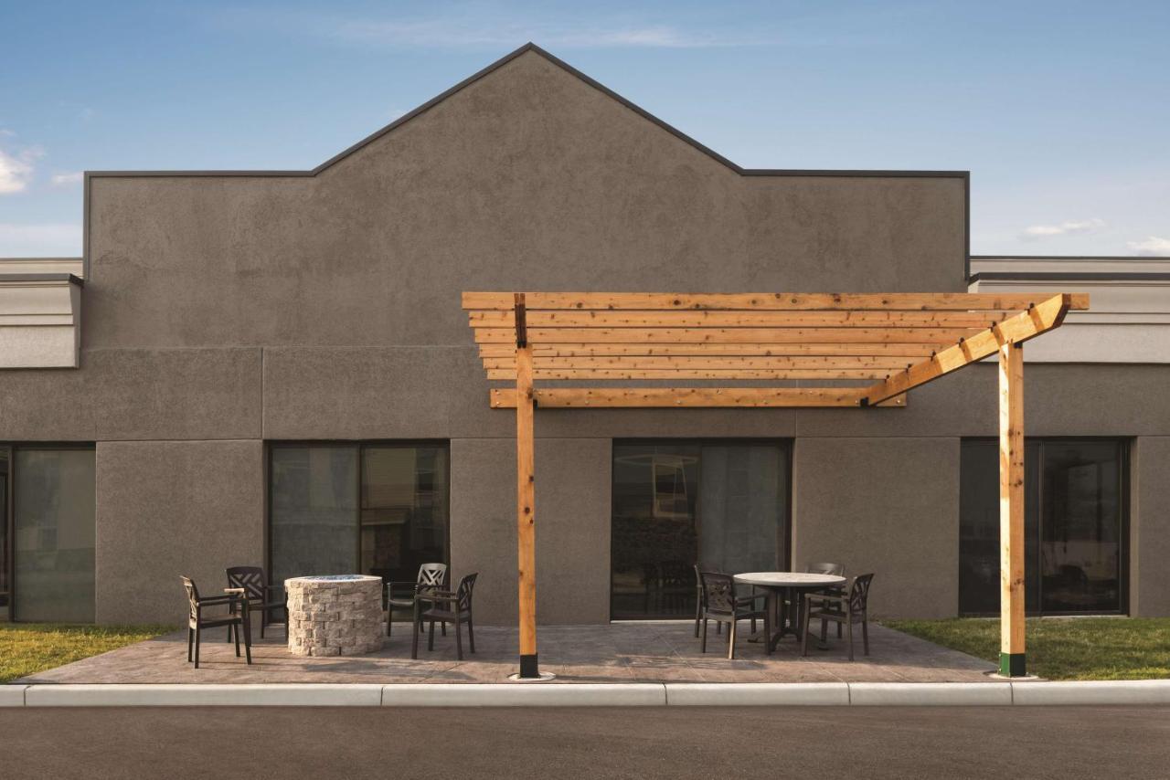 Country Inn & Suites By Radisson, Mt Pleasant-Racine West, Wi Sturtevant Exterior foto